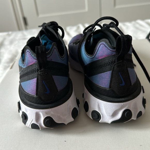Nike React Women’s Running Shoe - Duo-chrome - size 7 - Picture 6 of 6